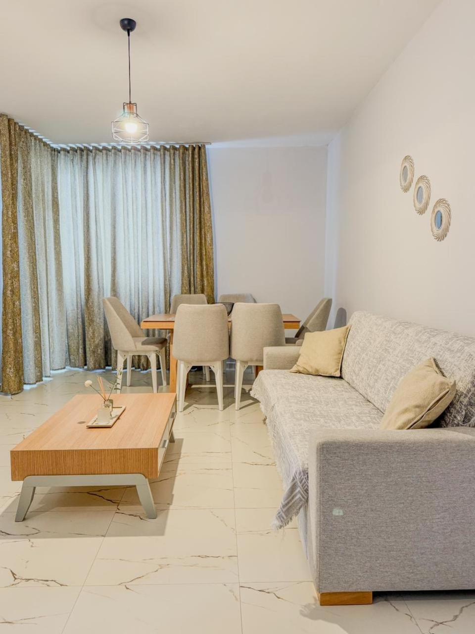 Odore Di Mare Apartments Sarandë Exterior foto